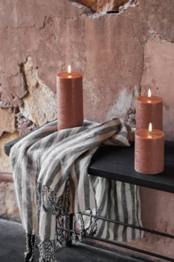 UYUNI LED Kerze Rustic 7,8x15 cm Terracotta