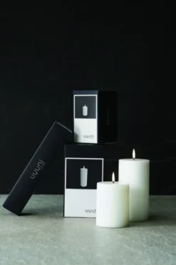 UYUNI LED Kerze Smooth 5,8x15 cm Nordic White