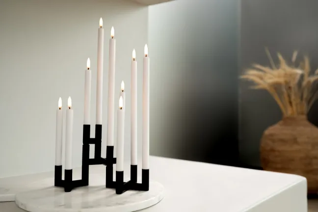 UYUNI Matrix Kerzenständer für 2 Mini Stabkerzen Black