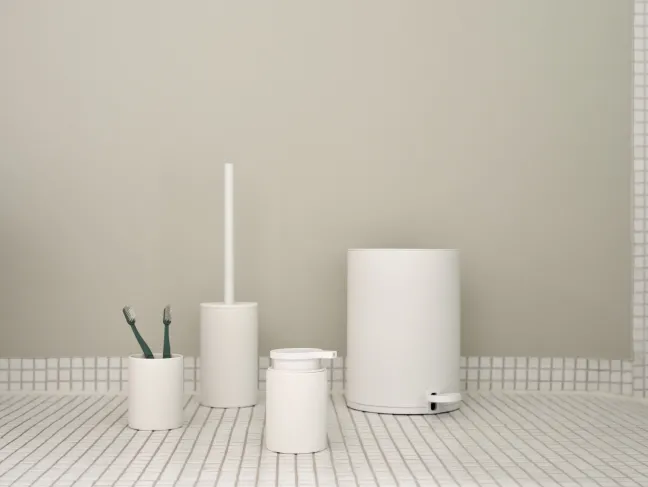 ZONE Denmark Seifenspender Karma 0,25 Liter White