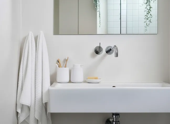 ZONE Denmark Seifenspender Nova One White