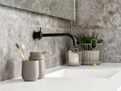 ZONE Denmark Seifenspender Time Concrete